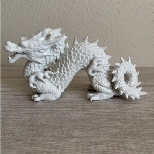Fitz & Floyd White Chinoiserie Blanc de Chine Imperial Temple Dragon Figurine